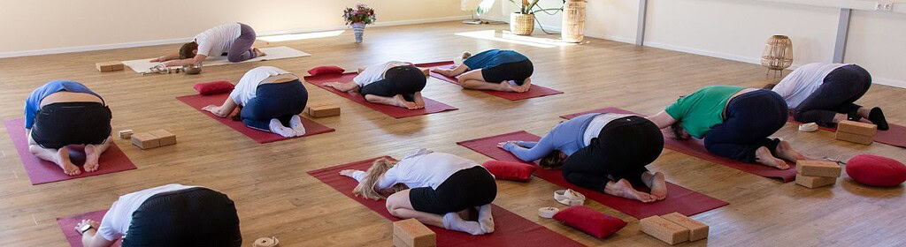Yoga der Achtsamkeit Yoga der Achtsamkeit